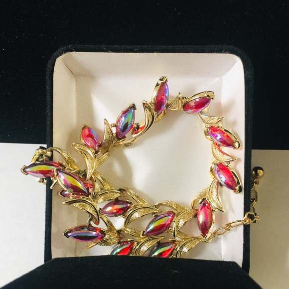 Vintage Kramer Signed Art Glass Necklace